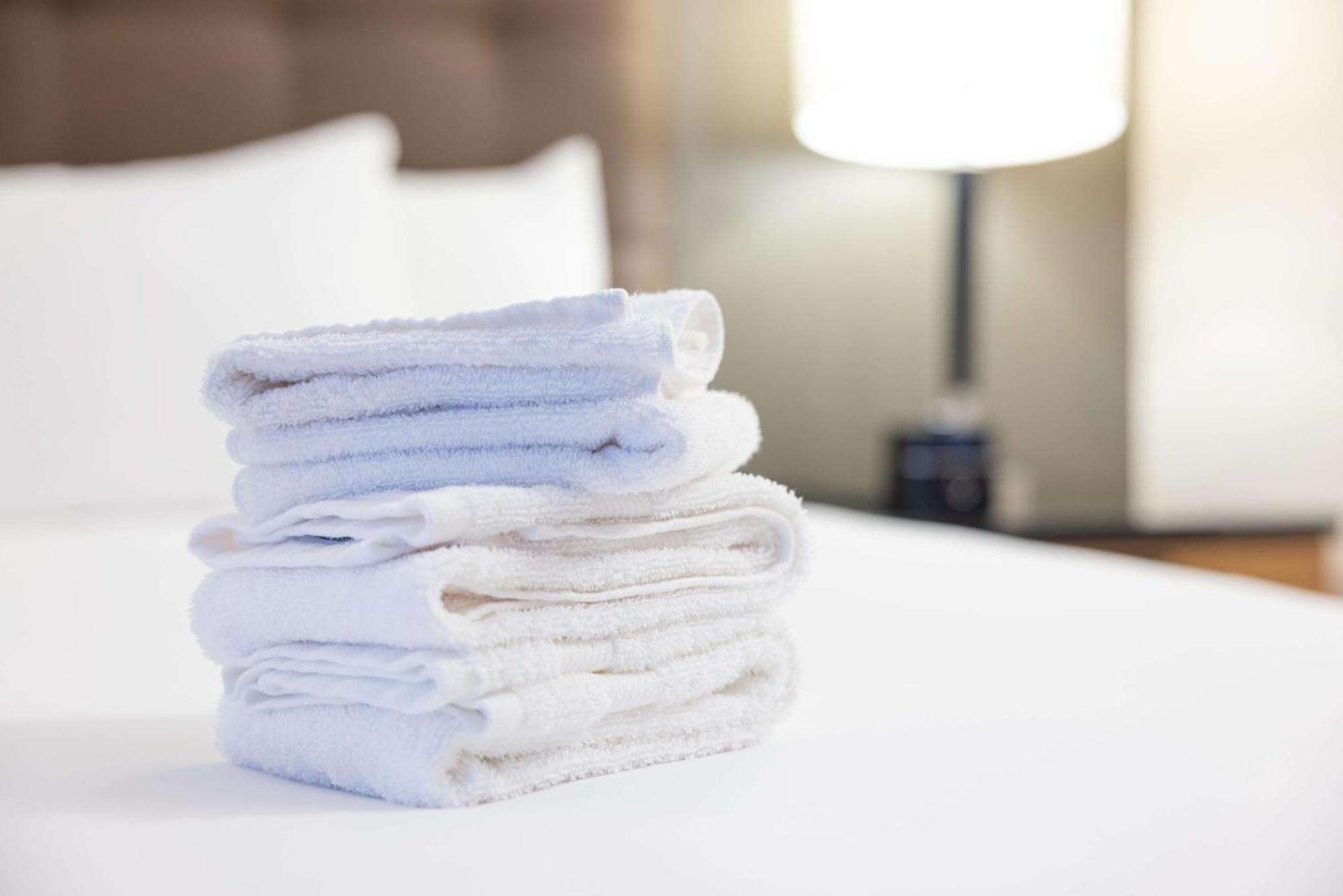 Drury & Pittsburgh Airport Settlers Ridge 3*
